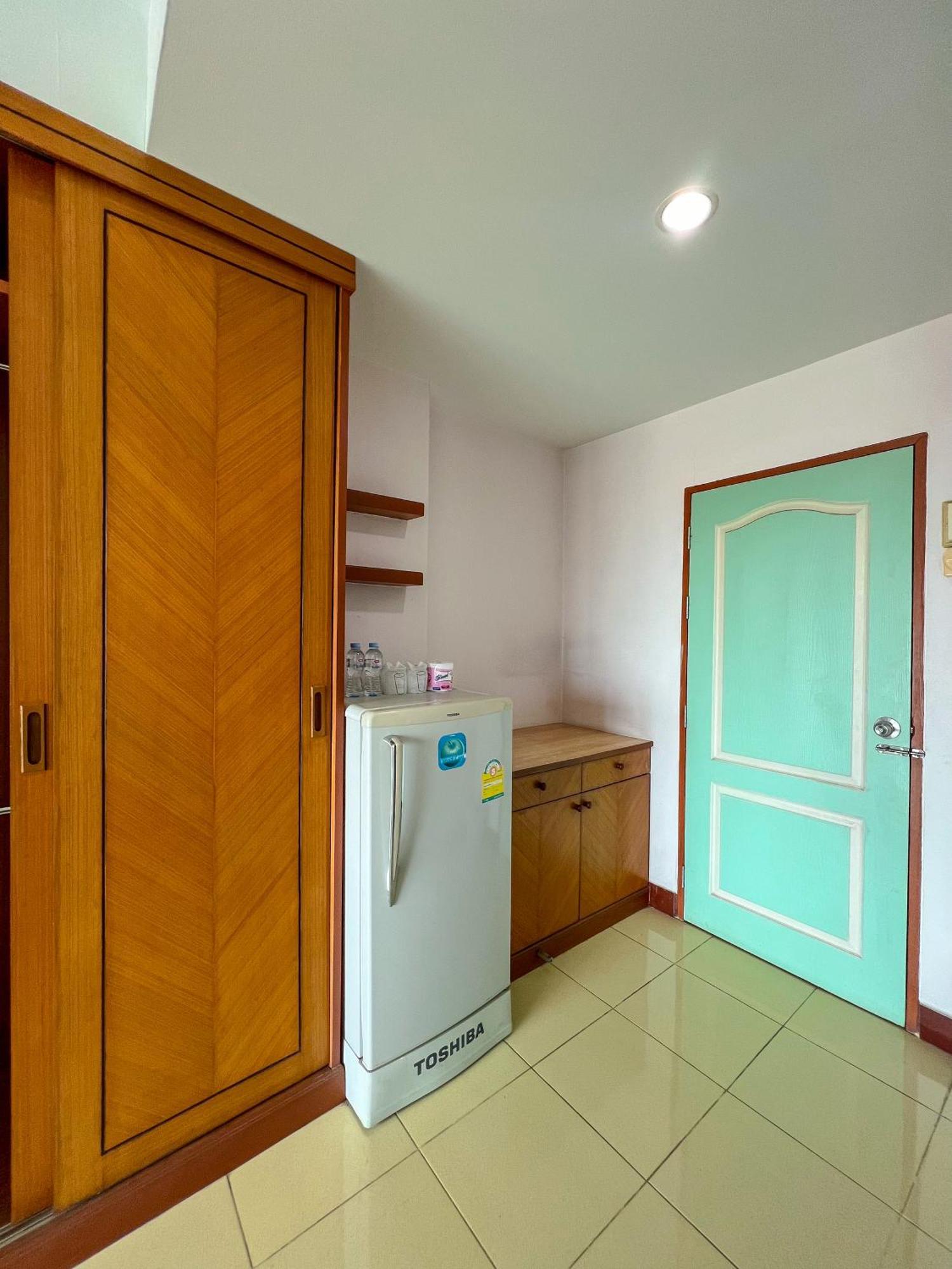 מלון פאטאיה Pattara Mansion พัทยา מראה חיצוני תמונה