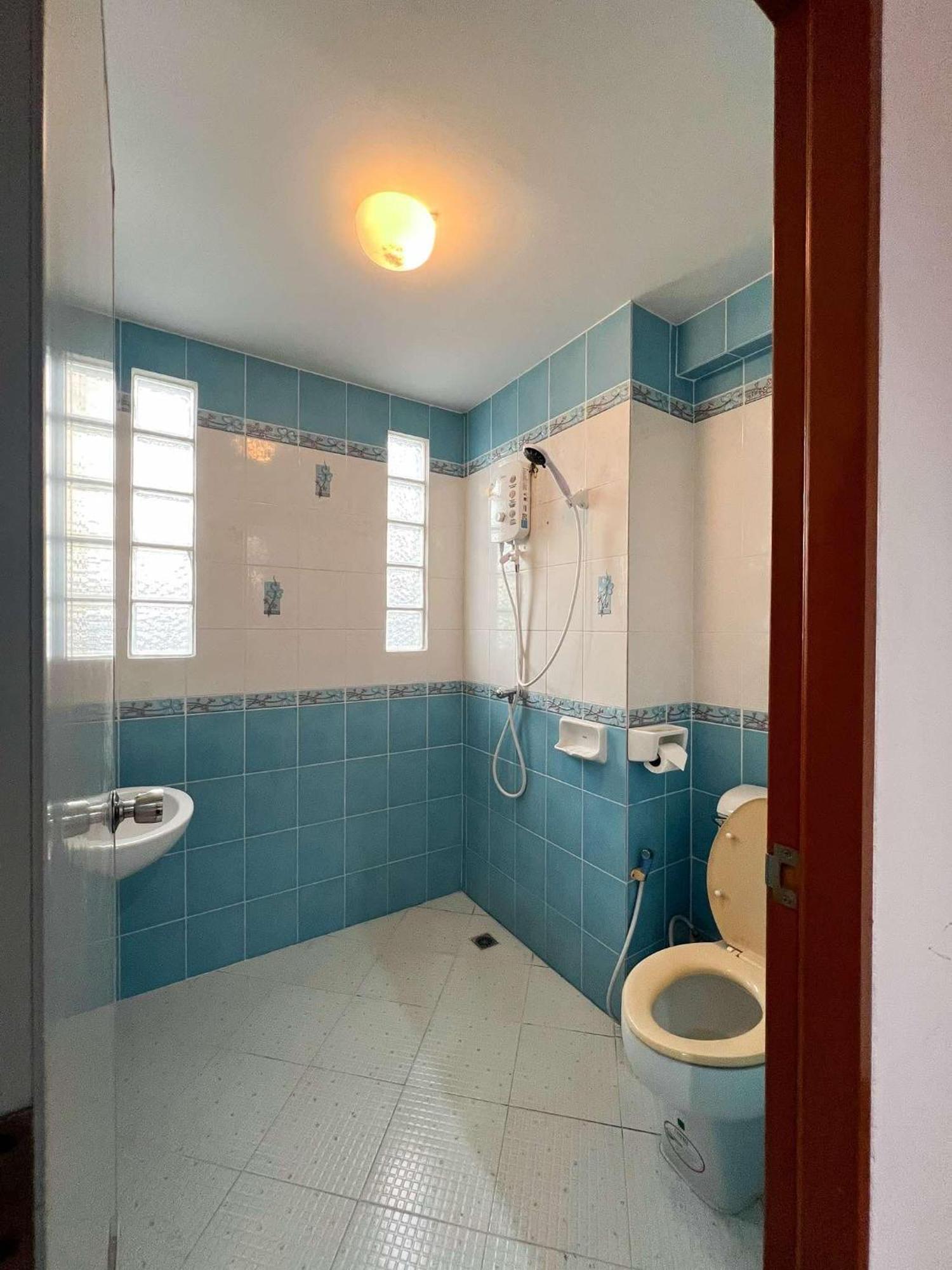 מלון פאטאיה Pattara Mansion พัทยา מראה חיצוני תמונה